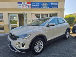 Volkswagen T-Roc (PH2) 2.0 TDI 150 DSG7 LIFE PLUS / 1ere MAIN NOUVEL INTERIEUR SUIVI VW ACC FEUX ...