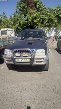 Mitsubishi L200 Strackar