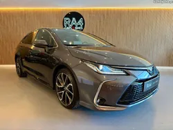 Toyota Corolla SD 1.8 Hybrid Luxury