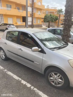 Renault Clio 1.2 16V Rip Curl