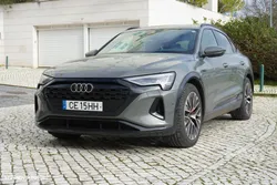 Audi Q8 e-Tron Sportback 55 quattro S line