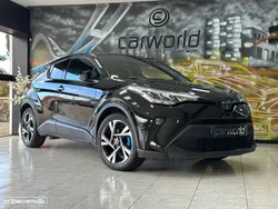 Toyota C-HR 2.0 Hybrid Square Collection