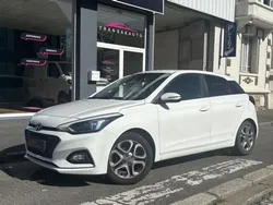 HYUNDAI I20 1.2 84 ch Intuitive - 2 Pneus neufs