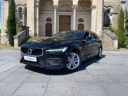 Volvo V60 D4 190 ch Geartronic 8 Momentum / ENTRETIEN COMPLET VOLVO
