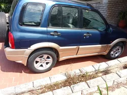 Suzuki Grand Vitara Metal Top 2.0 TDi
