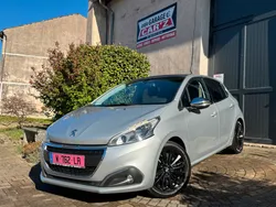 PEUGEOT 208 Phase 2 1.6L BlueHDi 100cv Edition ALLURE / Apple CarPlay / Toit Panoramique / Sono JBL / Radar Av & Arr / Clim Auto / Entretien complet ...