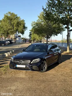 Mercedes-Benz C 220 d AMG Line