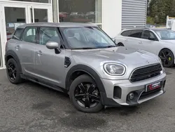 MINI COUNTRYMAN MINI COOPER ESSENTIAL1.5I 136cv BVA F60 LCI