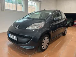 Peugeot 107 1.0 68ch - 1ère main ✅ Boite automatique ✅ Climatisation ✅ Garantie 12 mois ✅
