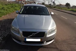 Volvo S80 em bom estado geral de particular