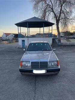 Mercedes-Benz E 250 W124