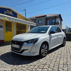 Peugeot 208 1.2 PureTech Allure Pack