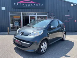 PEUGEOT 107 1.0e 12V 68ch 4cv / BLUE LION Urban Move - 2 mains / rien a prévoir /