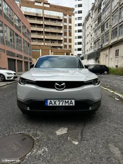 Mazda MX-30 e-Skyactiv Makoto Urban Expression