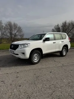 Toyota Land Cruiser D-4D GX