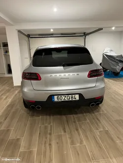 Porsche Macan PDK