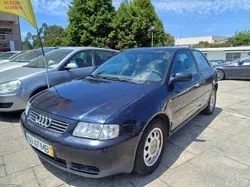 Audi A3 1.6 i  Viatura  Nacional
