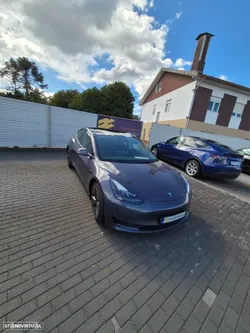 Tesla Model 3 Long Range AWD Dual Motor