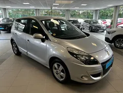 RENAULT Scenic III 1.9 dCi 130 Dynamique 7.0 CV
