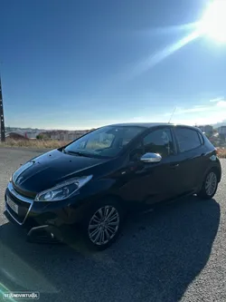 Peugeot 208 1.2 PureTech Style