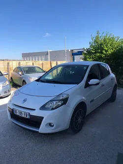 Renault clio 3 III 1.5 dci 70 Tom Tom