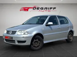 VOLKSWAGEN POLO 1.4i Confort