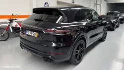 Porsche Cayenne Turbo