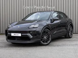 PORSCHE Macan 4