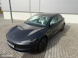 Tesla Model 3 Tração Traseira Premium