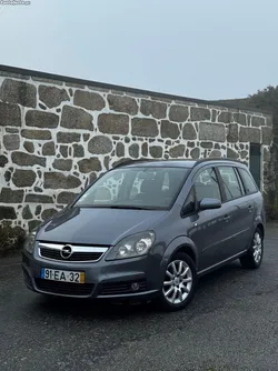 Opel Zafira 1.9 Cosmo