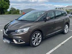 Renault scenic 7 places
