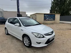 HYUNDAI i30 I (CZ) Hatchback Phase 2 1.6 CRDi 16V 115 cv