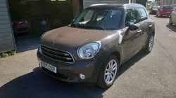 Mini COUNTRYMAN COOPER 122CH PACK RED HOT CHILI BVA