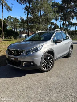 Peugeot 2008 1.2 PureTech Allure EAT6