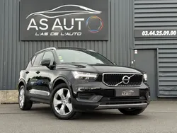 VOLVO XC40 D3 AWD AdBlue 150ch Geartronic 8 Momentum TOIT OUVRANT CARPLAY CUIR GARANTIE 12 MOIS EUROPE