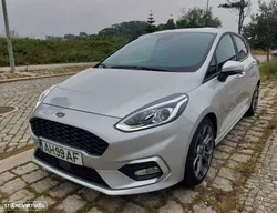 Ford Fiesta 1.0 EcoBoost MHEV ST-Line