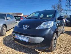 Peugeot 107 5 portes 1.0 68 ch 109.000 kms