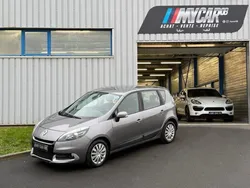 RENAULT SCENIC III (Phase 2) 1.5 DCi 110Ch BVM6 ANNÉE 2012 AVEC 160MKMS PREMIERE MAIN, GPS TOMTOM, REGULATEUR DE VITESSE, RADAR DE RECUL, BLUETOOTH, CLIMATISATION