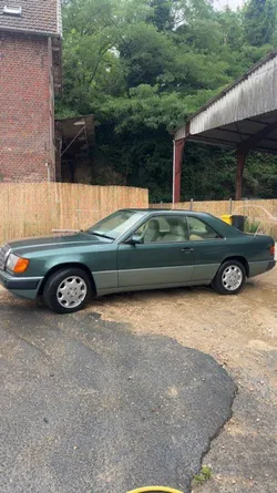 Mercedes 320 ce w124 a restaurer