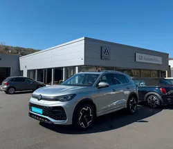 Tiguan R Line +Toit Pano / 2025 / eTSi 150 cv DSG7 - 19990 klm / Etat Neuf / Garantie 5 ans