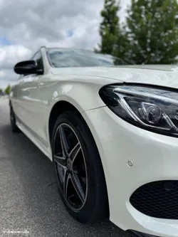 Mercedes-Benz C 300 h AMG Line