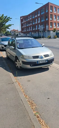 Renault Mégane 2 1.4i 16v ess de 2003 CT OK