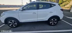 MG ZS EV Standard Luxury