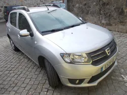 Dacia Sandero 1.5 dci 122000 km riais