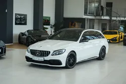 Mercedes-Benz C63 AMG Speedshift MCT