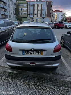 Peugeot 206 1.1 XR