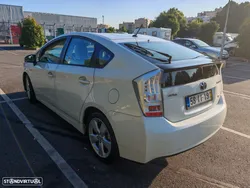 Toyota Prius 1.8 Premium+Pele+GPS