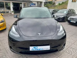 Tesla Model Y RWD
