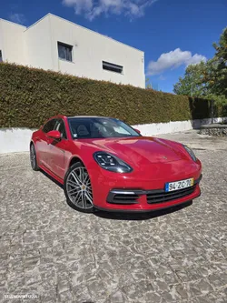 Porsche Panamera 4 E-Hybrid