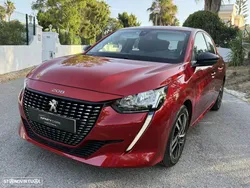 Peugeot 208 1.2 PureTech Allure EAT8